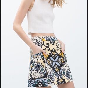 Zara floral mod print skirt